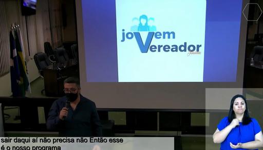 Estudantes do ensino médio poderão apresentar projetos e participar de sessões