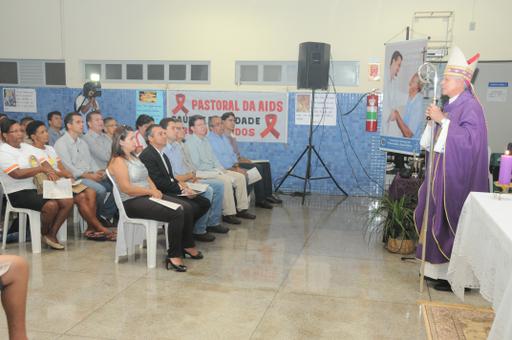 Missa no Centro Médico marca abertura da Campanha da Fraternidade e a inauguração do novo Centro de Testagem e Aconselhamento 