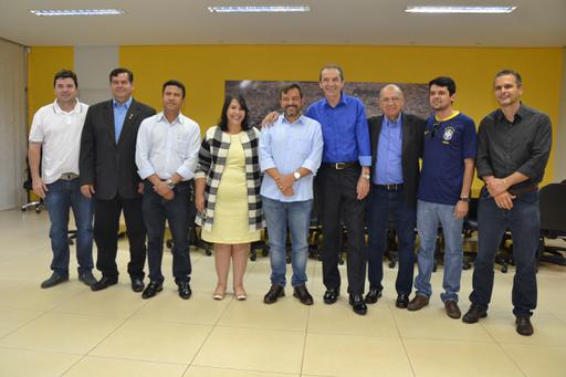 Transferência se deve ao período de férias do prefeito Vinícius Luz e de sua vice, Simone Oliveira Gomes