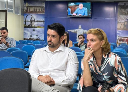 Parlamentares pedem o cumprimento da lei que prevê multas