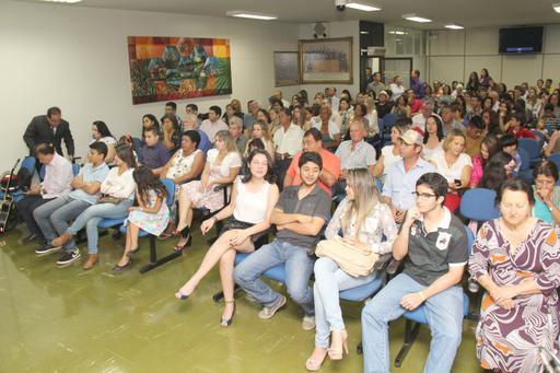 Para representar todas as mães jataienses, foram homenageadas mulheres dos mais variados segmentos da sociedade