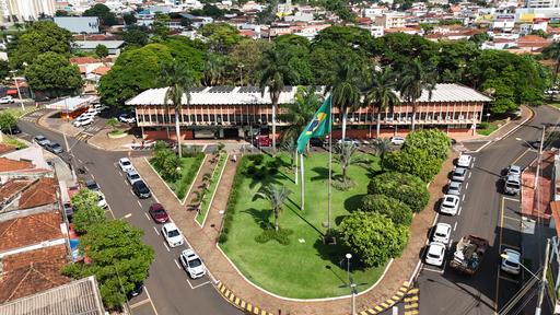 Estão previstas reuniões plenárias para os dias 5, 6 e 7, às 8 horas