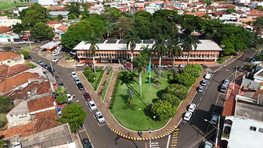 Estão previstas reuniões plenárias para os dias 25, 26 e 27, às 8 horas