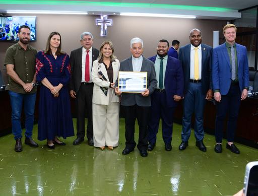 Sessão solene também celebrou o 70º aniversário do Diocese de Jataí