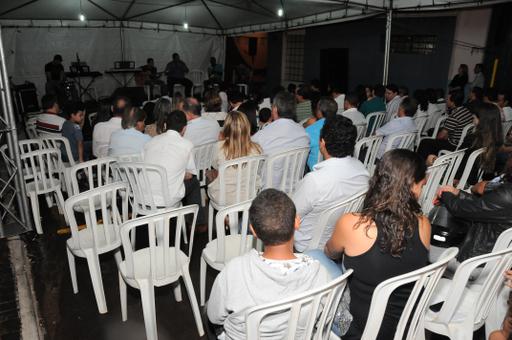 O histórico prédio em que funciona a Escola Municipal de Música Nestor Garcia de Assis passou por uma ampla reforma estrutural, conservando seu aspecto original, pois faz parte do patrimônio jataiense. A entrega da obra aconteceu no último dia 29 de maio e contou com apresentações de professores e alunos da escola