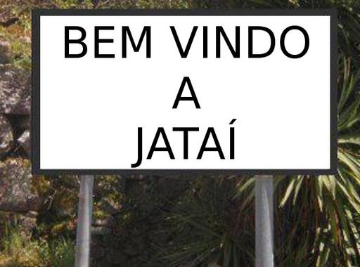 Entradas para quem chega de Rio Verde e Mineiros poderia ter painéis ou pórticos dando boas-vindas aos visitantes