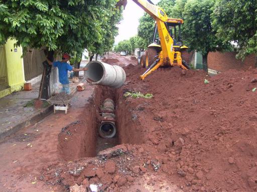 Obra passaria pelas ruas Araguacema e 114 até a Av. Goiás. População sofre com problemas causados pela falta de escoamento da água da chuva