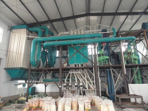 A Moinho de Ouro Comércio e Indústria vai investir R$ 1,3 milhão no município para abrir, no primeiro semestre do próximo ano, sua fábrica de subprodutos do milho. O empreendimento vai gerar 130 empregos diretos e indiretos. Trata-se de mais um fruto do trabalho da Câmara Municipal, por meio do Departamento de Divulgação e Atração de Novos Investimentos, e da prefeitura, representada pela Secretaria de Indústria e Comércio