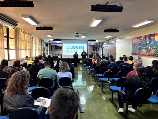 Dez estudantes do ensino médio poderão apresentar projetos de lei em sessão ordinária