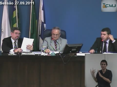 Acesso ao Campus Jatobá, na BR-364, fica a 1.200 metros do local onde os veículos fazem o retorno em direçâo à cidade