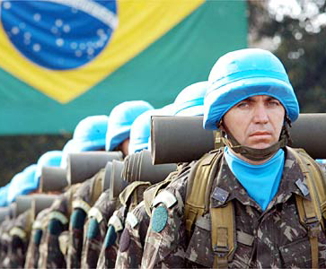 Oitenta e cinco integrantes do quartel jataiense do Exército receberão o título de honra ao mérito nesta terça-feira à noite, na AABB, pela participação na missão de paz da Organização das Nações Unidas (ONU) no Haiti.