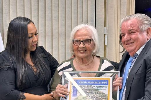 Em junho de 2023, Maria Eloá recebeu na Câmara o título de cidadã benemérita de Jataí