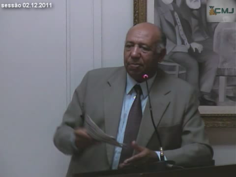 O vereador Nelson Antônio da Silva usou a Tribuna Popular para defender a administração pública municipal de críticas publicadas em jornal