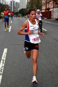 Vitoriosa no atletismo em todos os cantos do país e do mundo, Sueli Pereira Silva dará seu nome à pista de cooper em frente ao Quartel