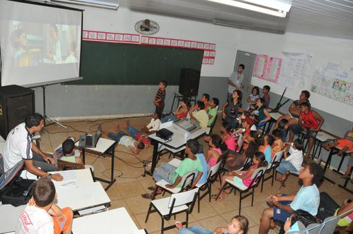 Na próxima sexta-feira, dia 7 de outubro, na Escola Municipal Luziano Dias, o conjunto Estrela Dalva e setores vizinhos (Francisco Antônio e Sebastião Herculano) serão contemplados pela terceira edição do projeto Câmara Itinerante neste ano. Uma grande série de serviços vai levar cidadania à comunidade daquela região.