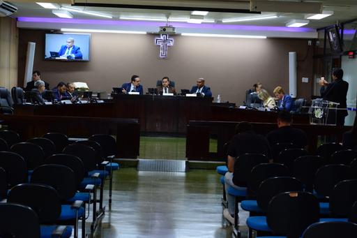 Encerramento da primeira temporada de reuniões plenárias do mês
