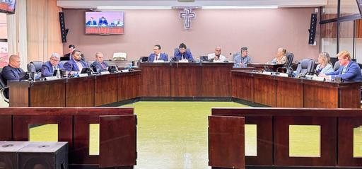 Encerramento da primeira temporada de reuniões plenárias do mês