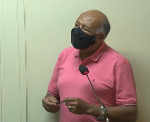 O ex-prefeito Nelson Antônio da Silva ocupou a Tribuna Popular