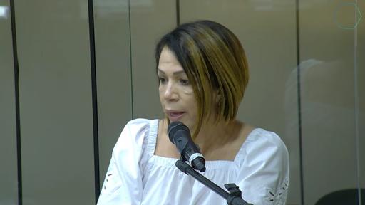 A secretária de Educação, Izildinha Borba, participou da Tribuna Popular