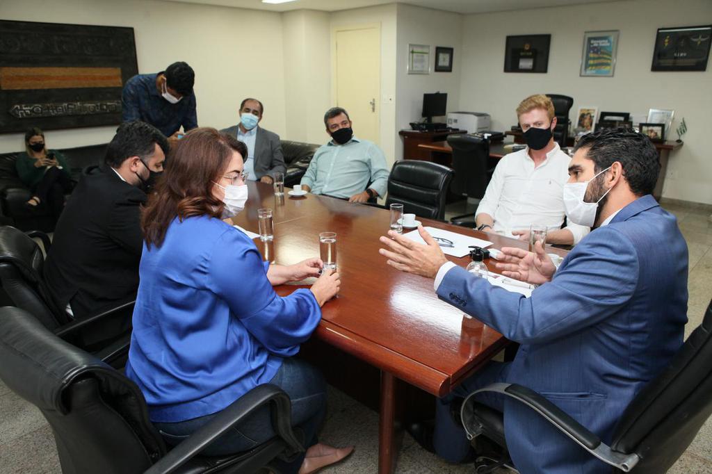 Demandas do município foram o principal tema da reunião ocorrida na capital do Estado